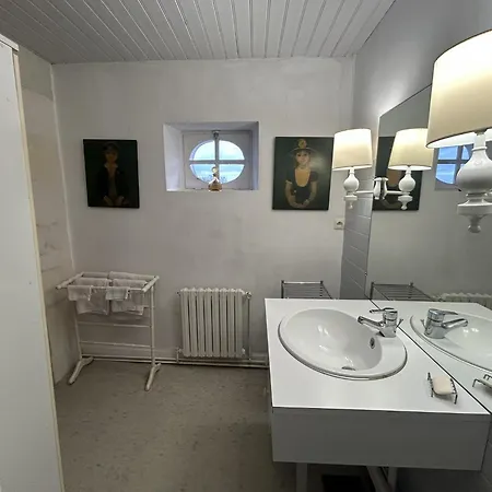 홈스테이 Maison Garesche - Gite De Charme Au Coeur Des Marais De La Seudre Nieulle-sur-Seudre