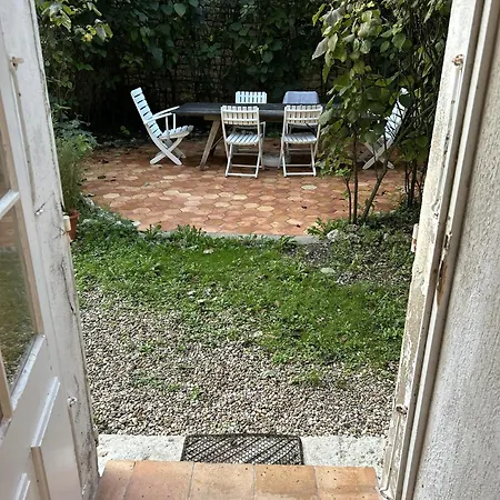 Maison Garesche - Gite De Charme Au Coeur Des Marais De La Seudre 홈스테이 Nieulle-sur-Seudre