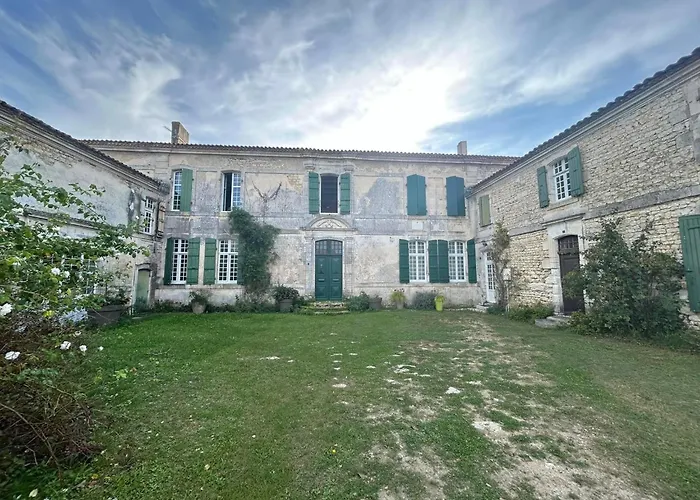 Habitación en casa particular Maison Garesché - D'hôtes De Charme Avec Table D'hôtes Nieulle-sur-Seudre