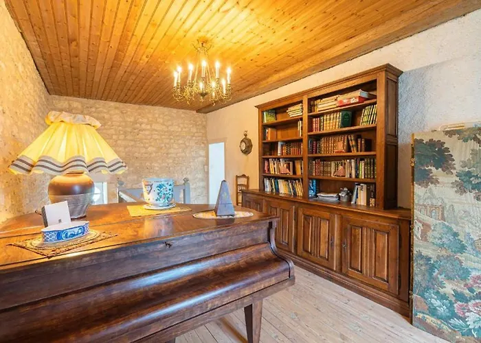 Habitación en casa particular Maison Garesché - D'hôtes De Charme Avec Table D'hôtes *