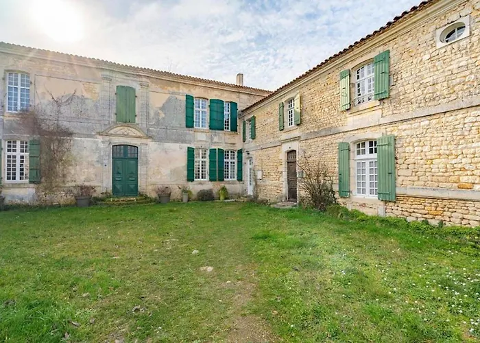 Homestay szállás Maison Garesche - D'hotes De Charme Avec Table D'hotes Nieulle-sur-Seudre