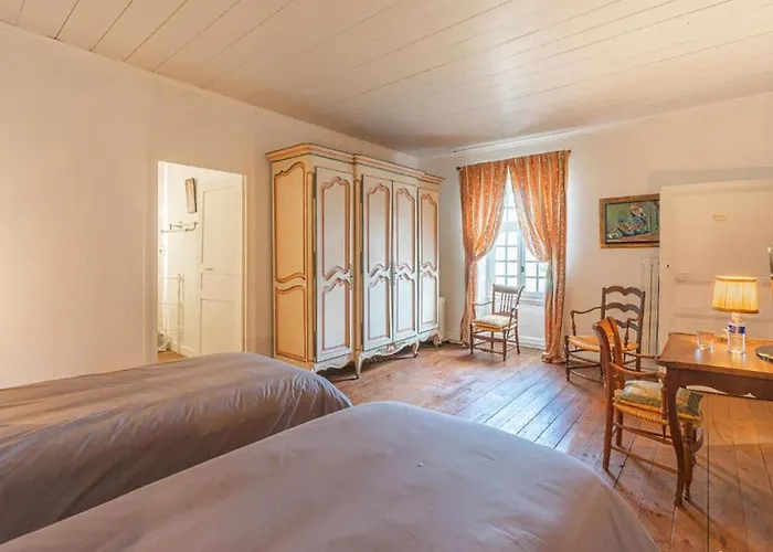 Maison Garesche - D'hotes De Charme Avec Table D'hotes